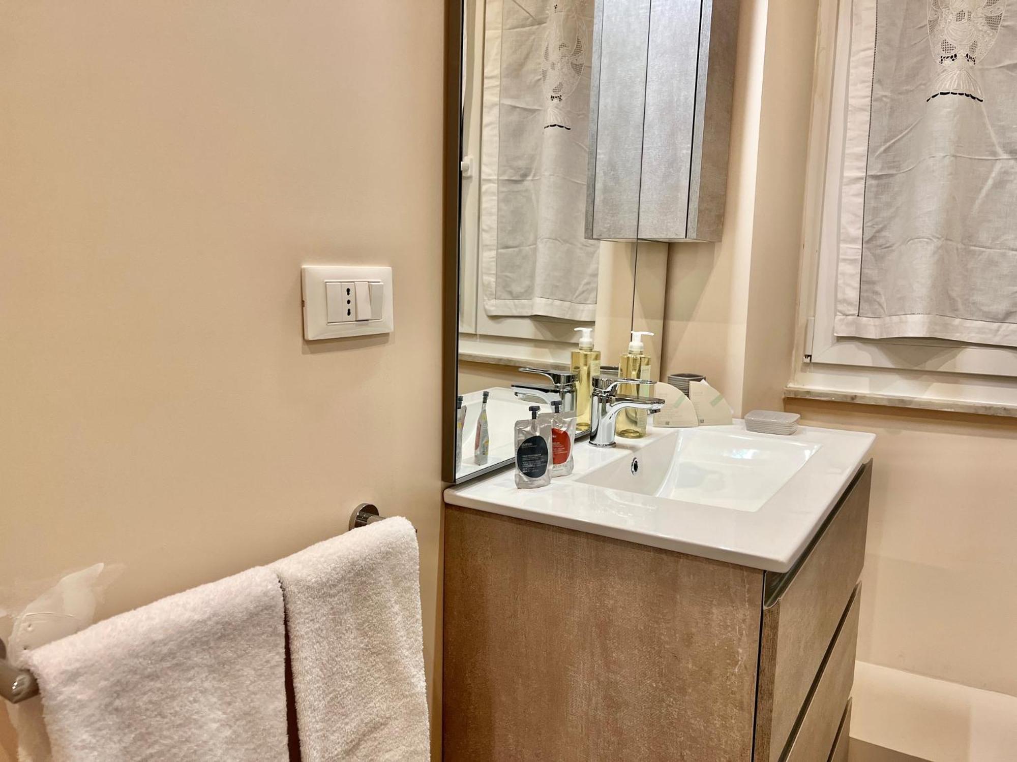 Lomellini One Appartement Genua Buitenkant foto
